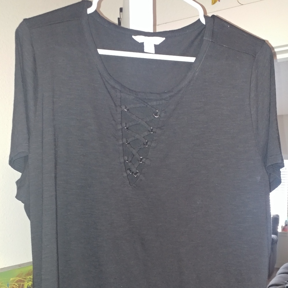 Black t-shirt